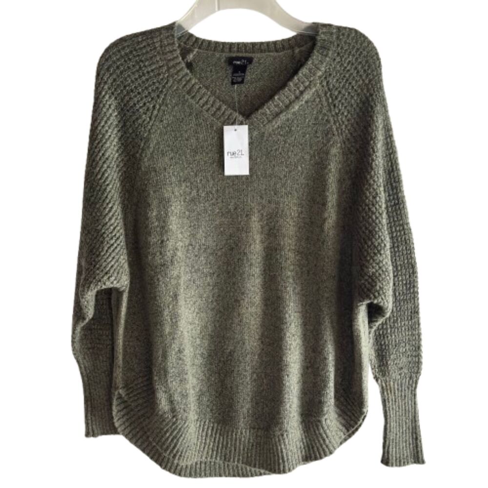 rue 21 Military Green V Neck Ladies Size S Roll Cuff Rounded Hem Soft Sweater #C
